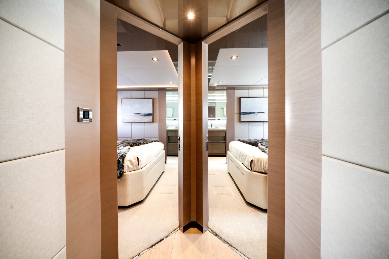 2024 Ocean Alexander 30R