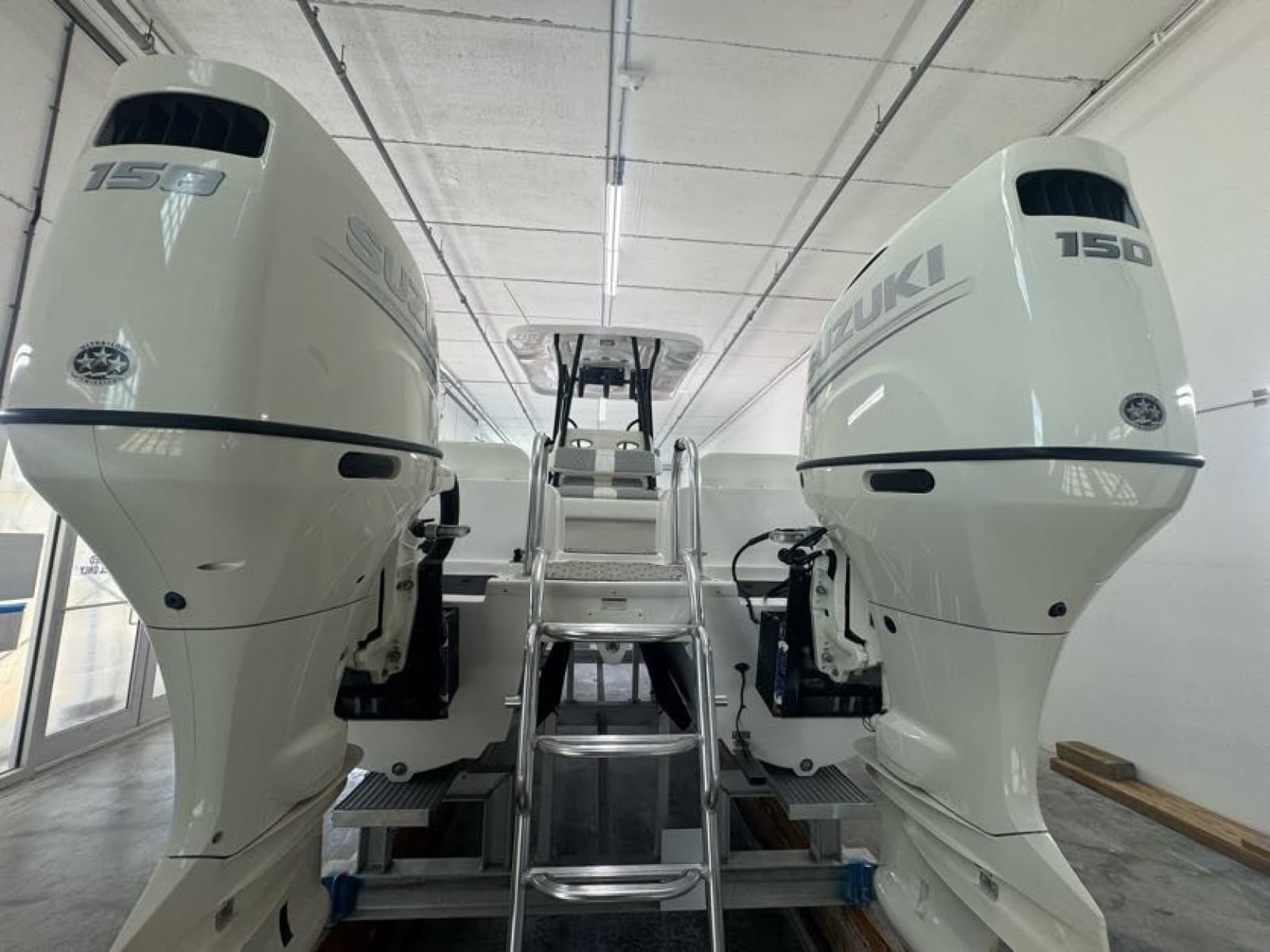 2020 Twin Vee 26 Viva SE