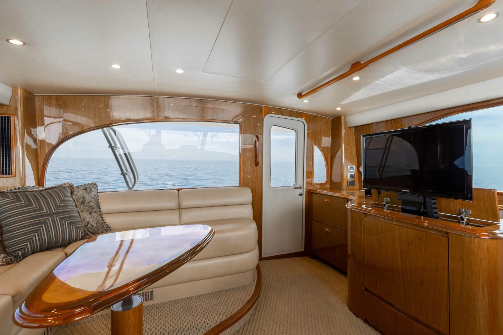 2012 Viking 76 Enclosed Bridge