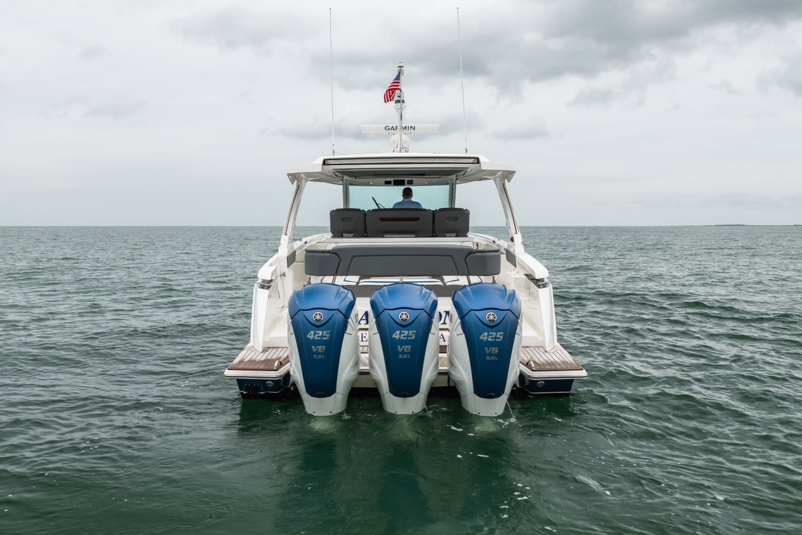 2021 Tiara Sport 43 LS
