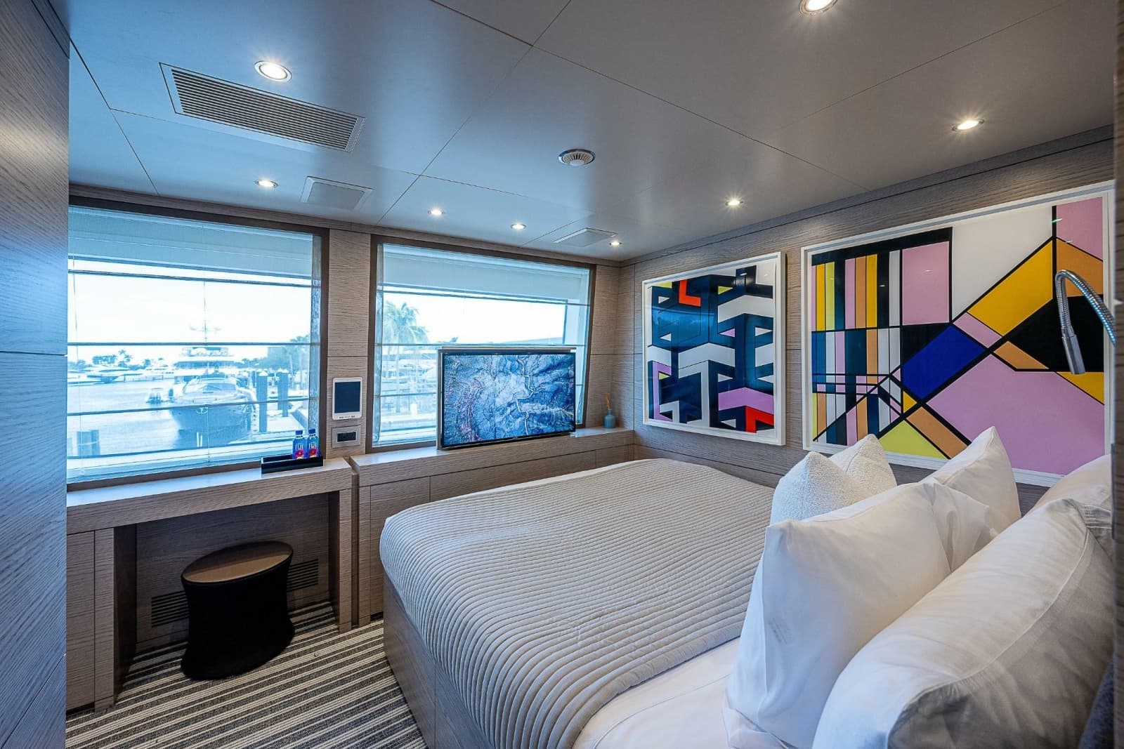 Skylounge VIP Stateroom