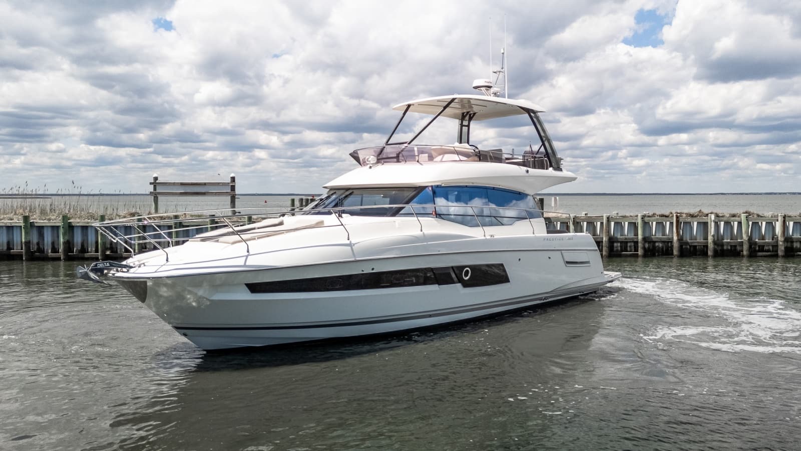 2022 Prestige 460