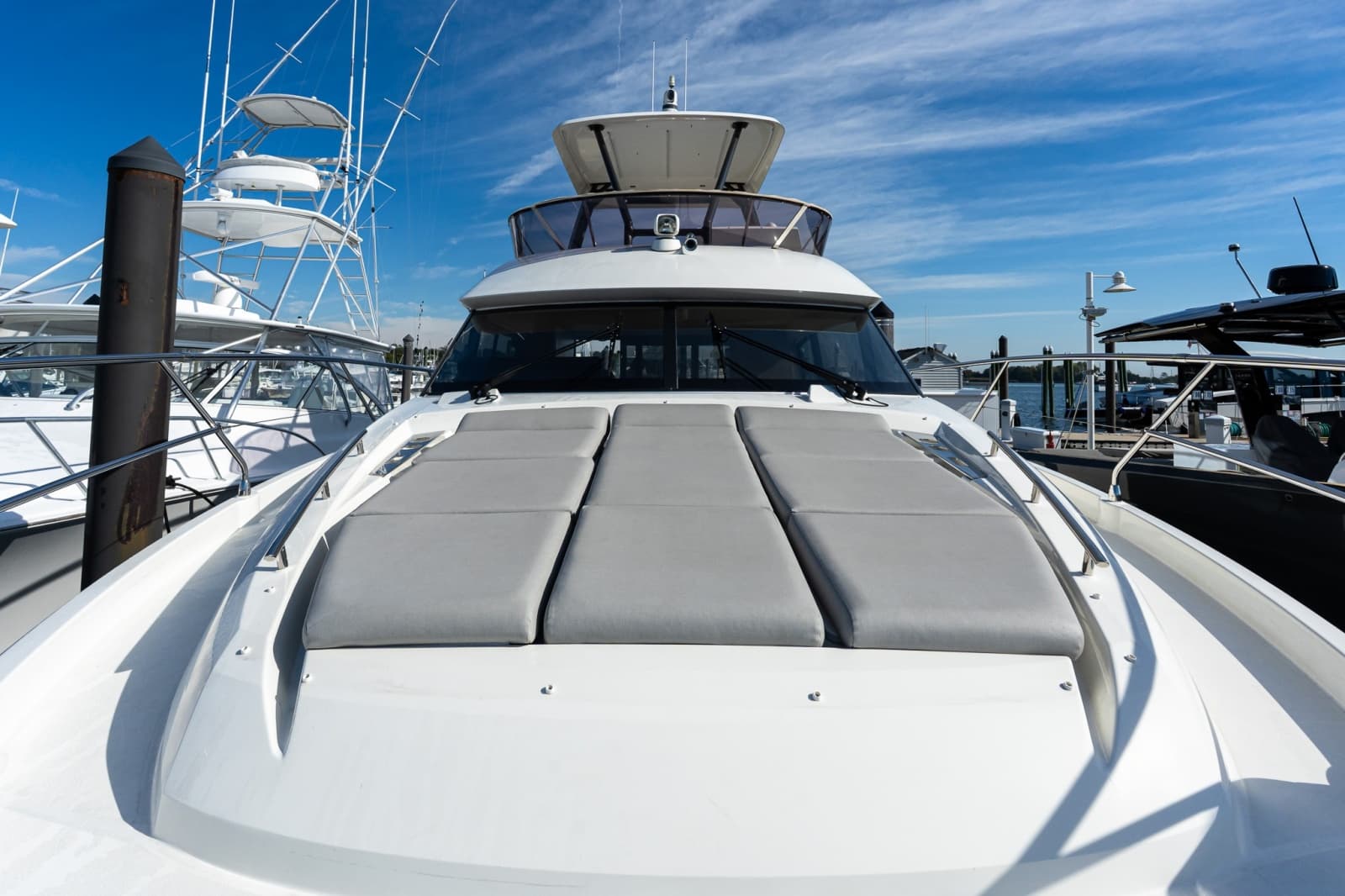 2022 Prestige 460