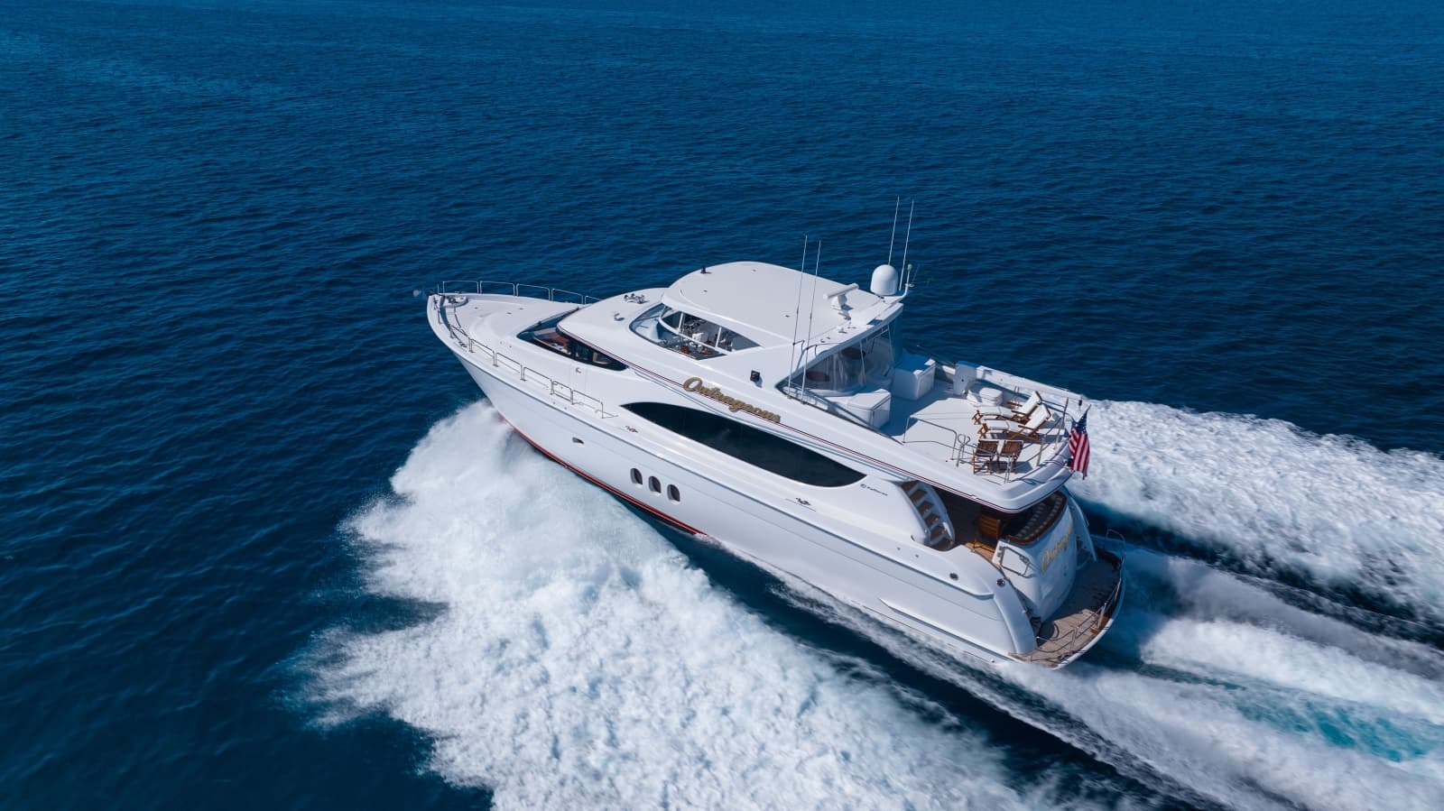 2005 Hatteras 80 Motor Yacht