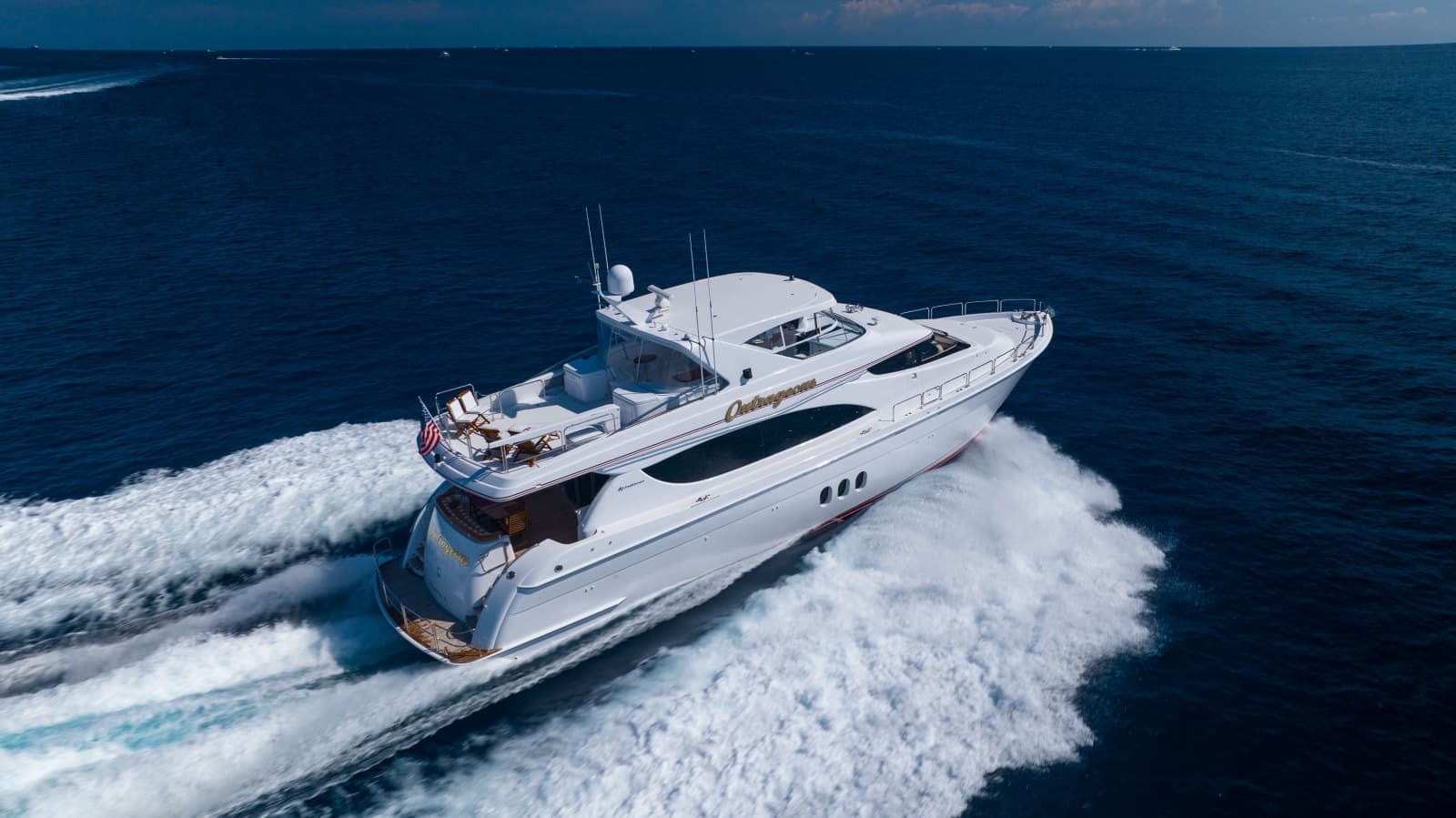 2005 Hatteras 80 Motor Yacht