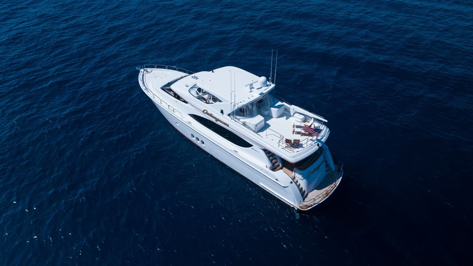 2005 Hatteras 80 Motor Yacht