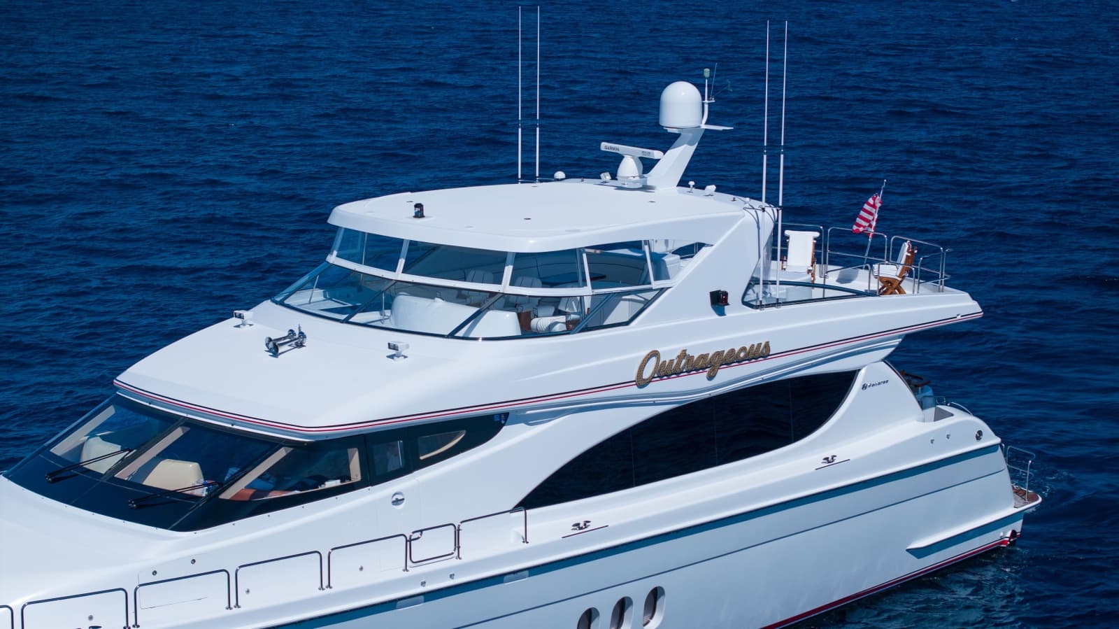 2005 Hatteras 80 Motor Yacht
