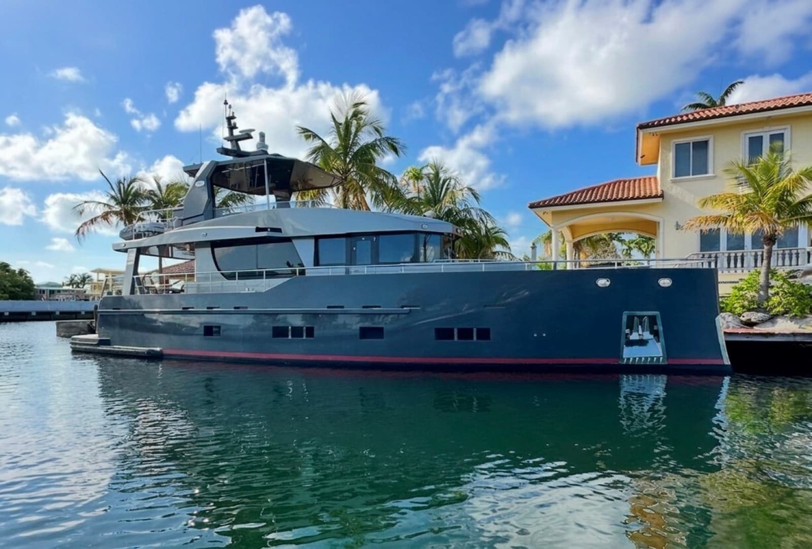 2019 Bering Steel Expedition Yacht