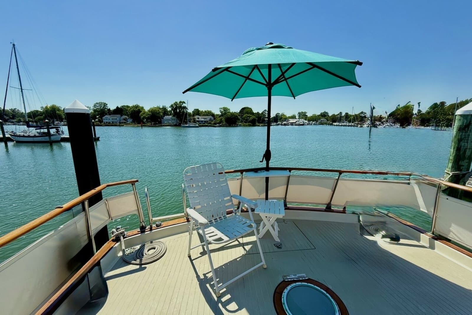 1967 Chris-Craft 47 Commander