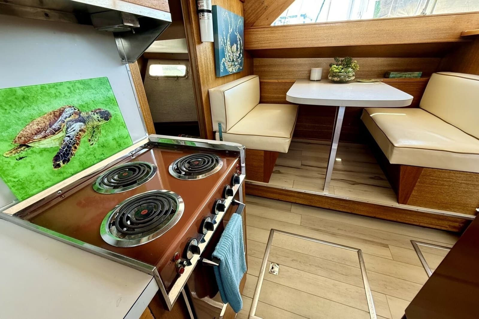 1967 Chris-Craft 47 Commander