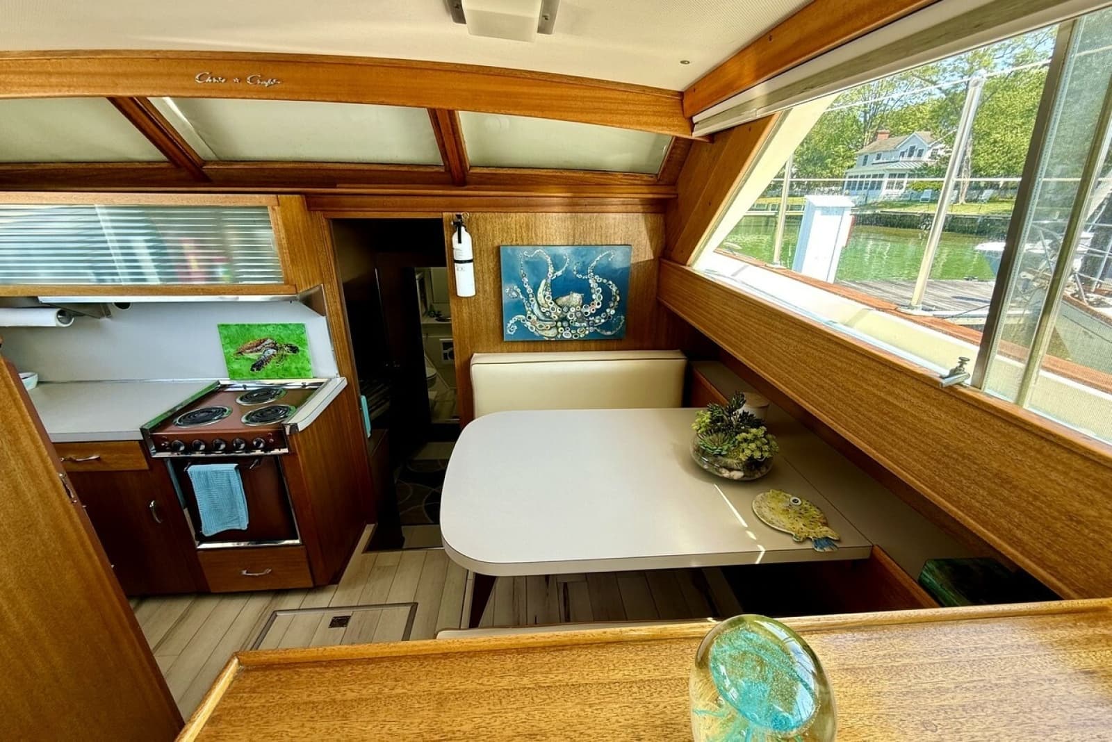 1967 Chris-Craft 47 Commander