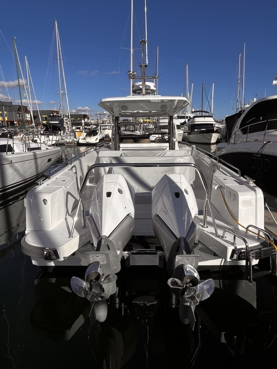 2023 Nimbus Tender 11
