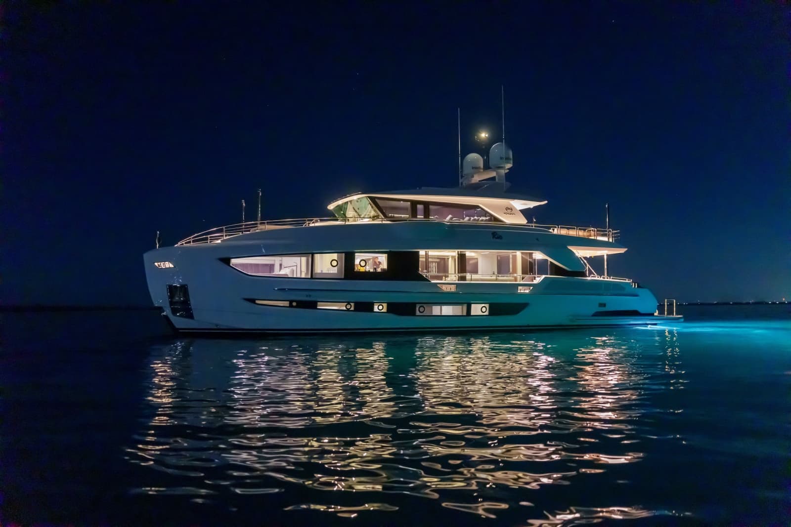 2023 Horizon FD90