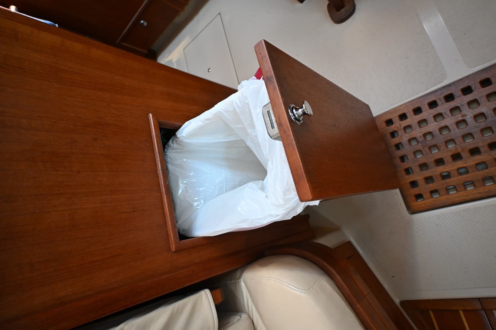 2002 Island Packet 350