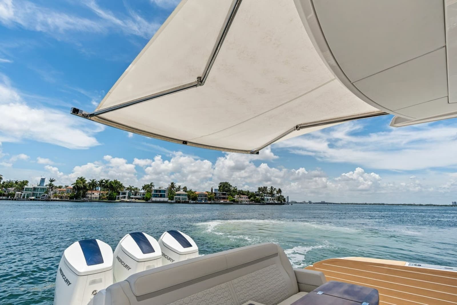 2024 Tiara Yachts 48 LE