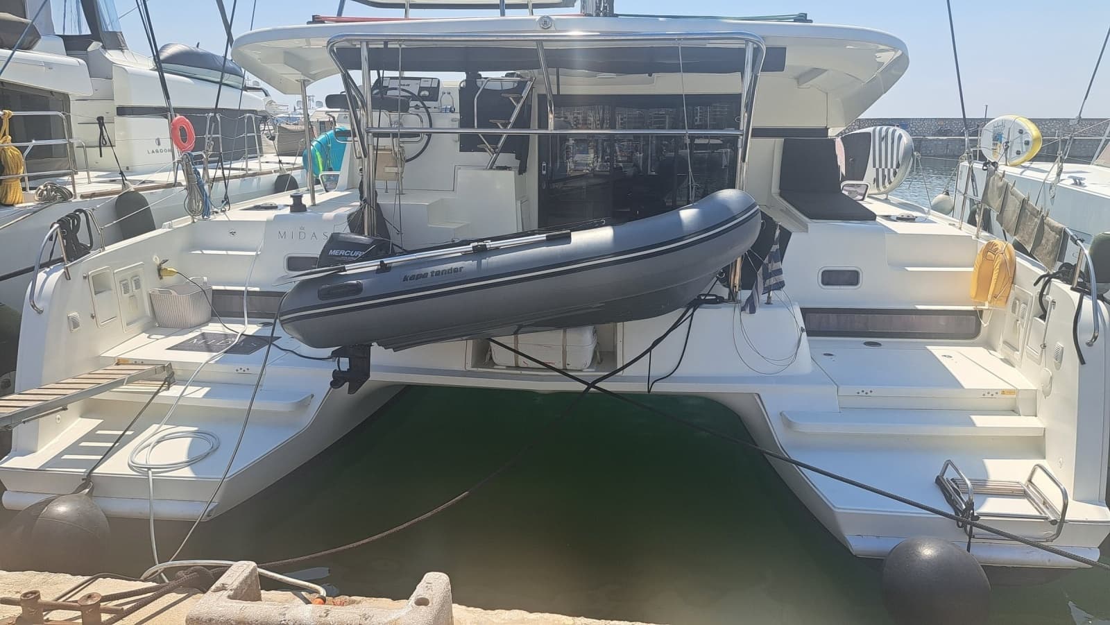 2020 Lagoon 42