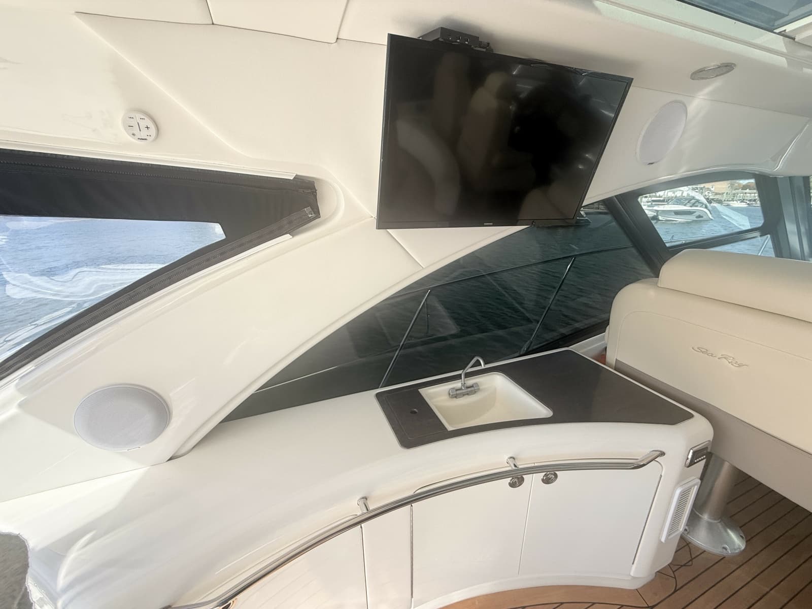 2013 Sea Ray 580 Sundancer