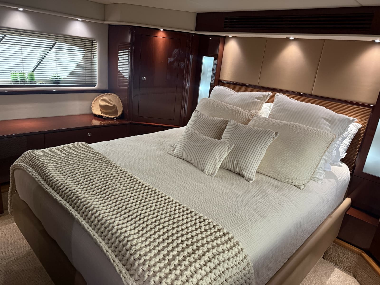 2013 Sea Ray 580 Sundancer