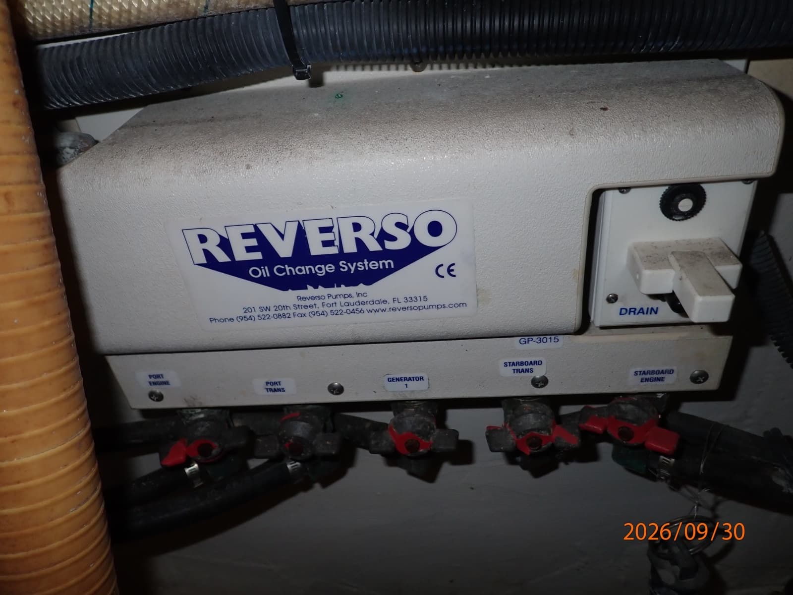 42' Sabre oil change system