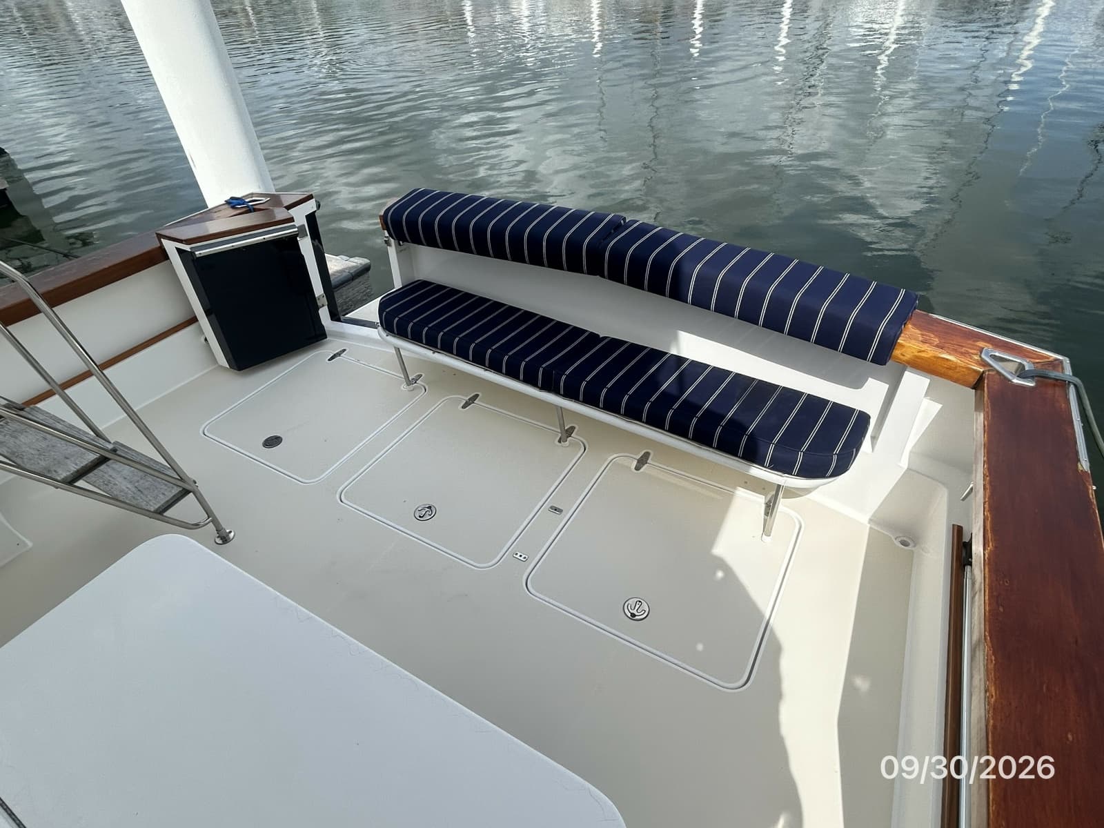 42' Sabre cockpit1