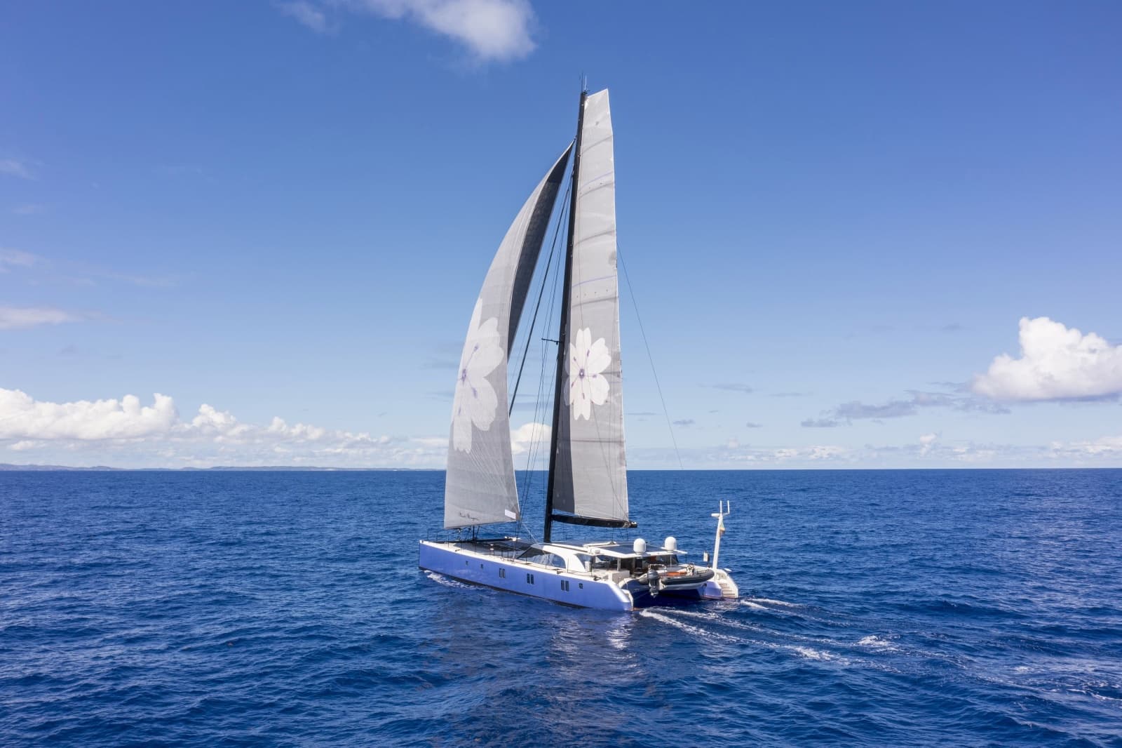 2010 Gunboat 
