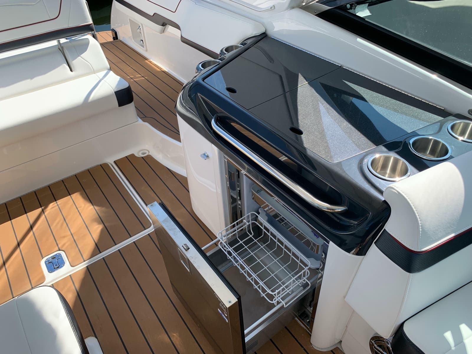 2021 Formula 350 Crossover Bowrider OB