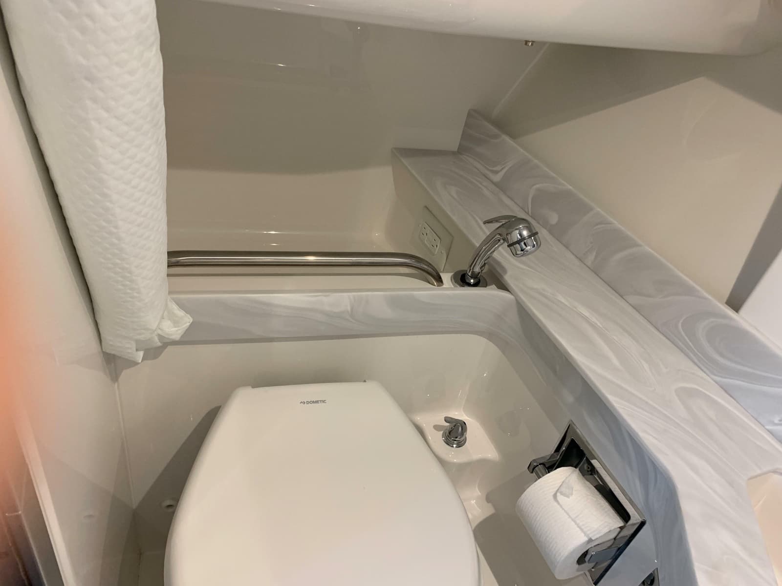 2021 Formula 350 Crossover Bowrider OB
