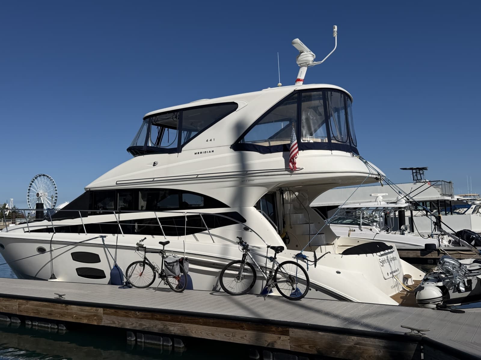 Meridian 441 port aft profile