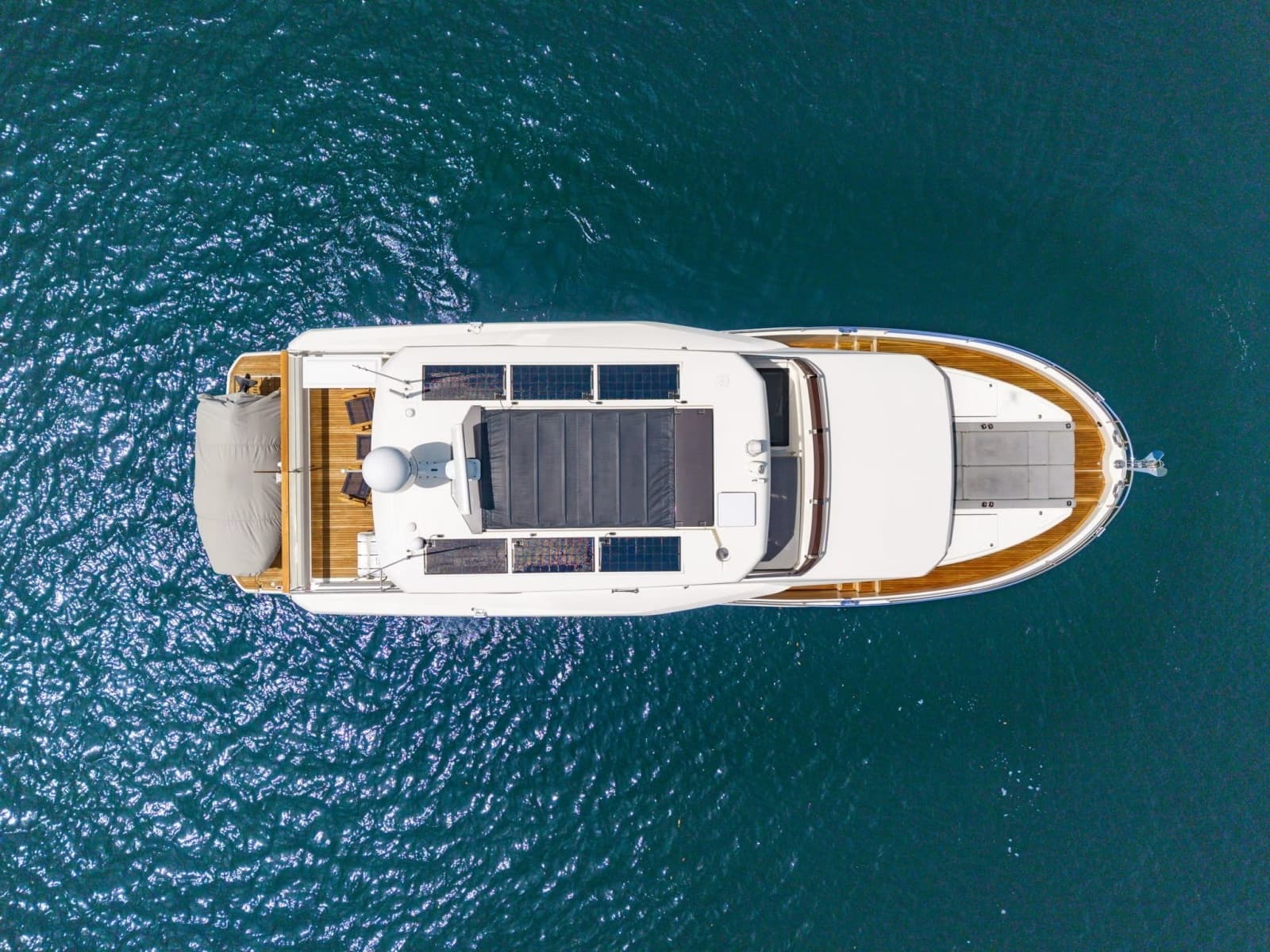 2022 Beneteau Grand Trawler 62