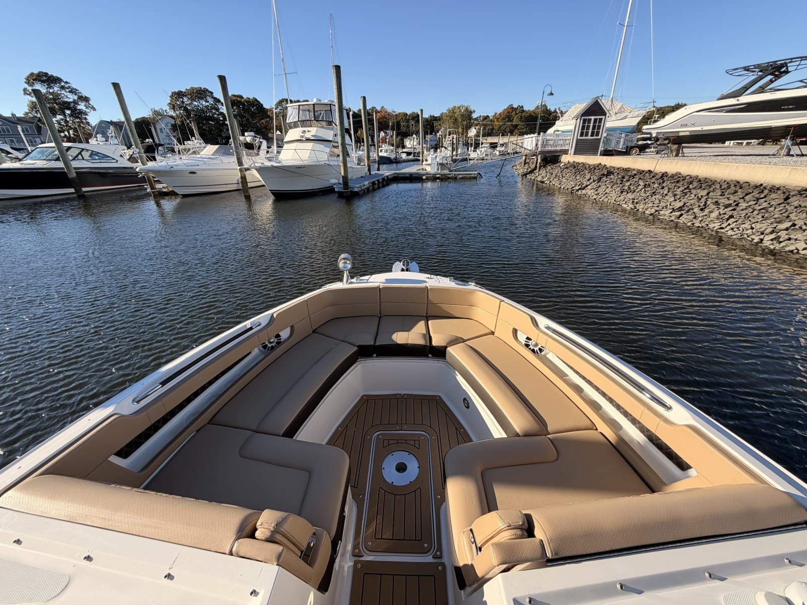 2019 Sea Ray SLX