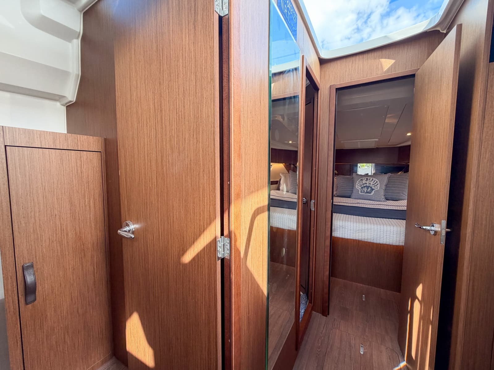 2024 Beneteau Antares 11 Coupe