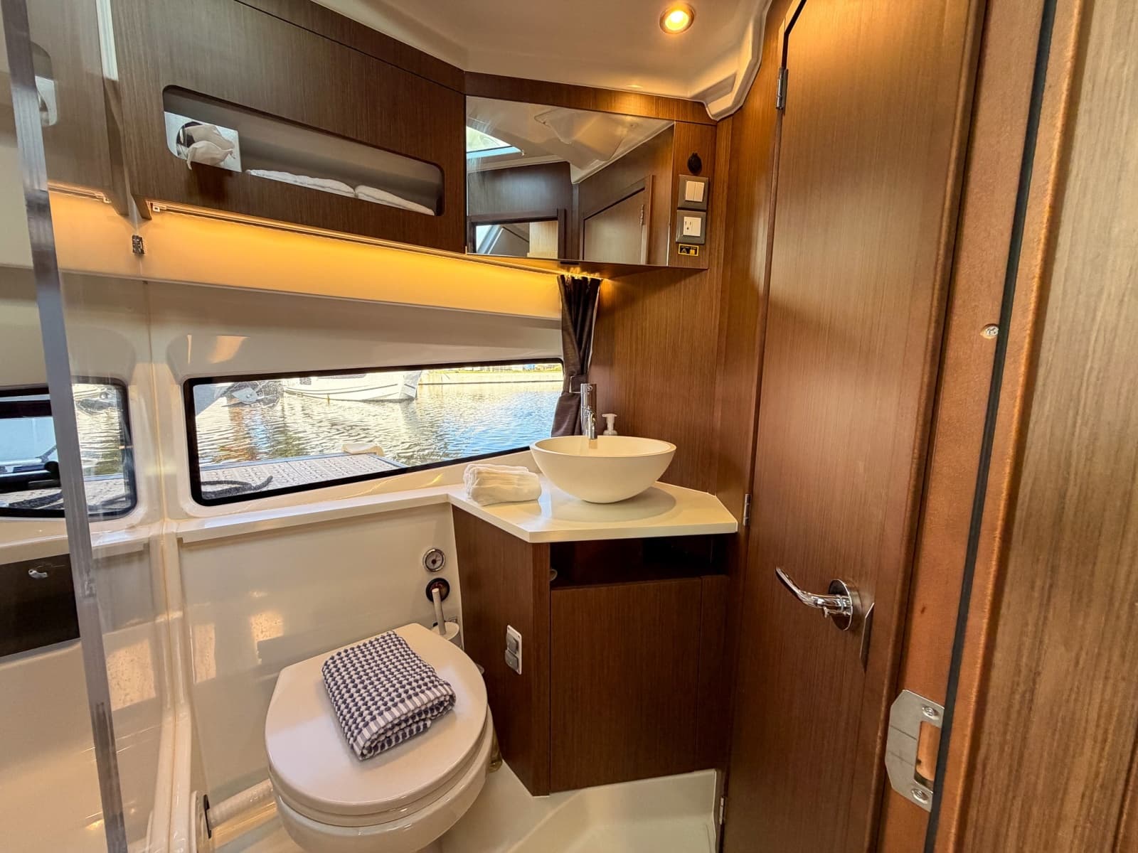 2024 Beneteau Antares 11 Coupe