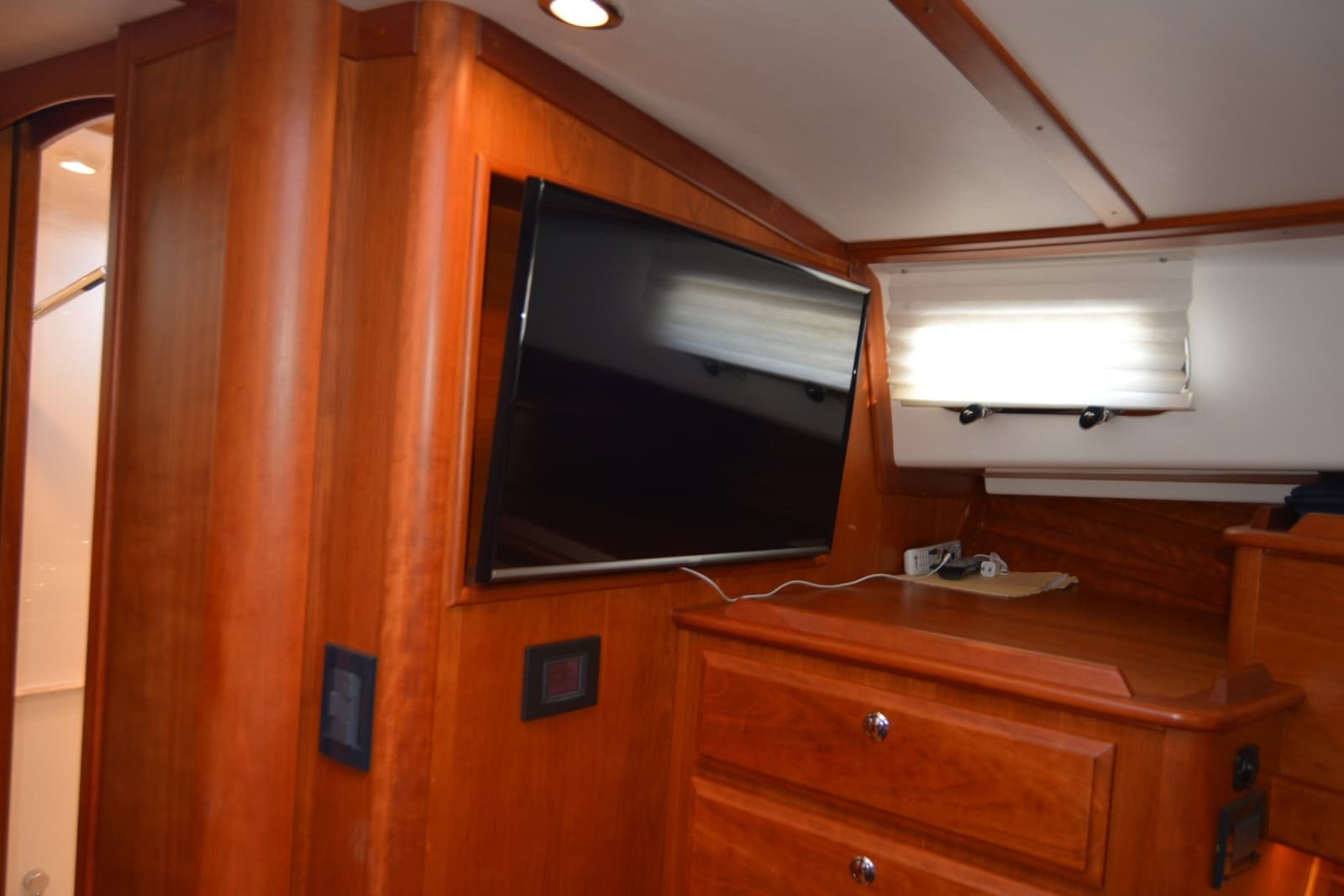 2019 Sabre 45 Salon Express