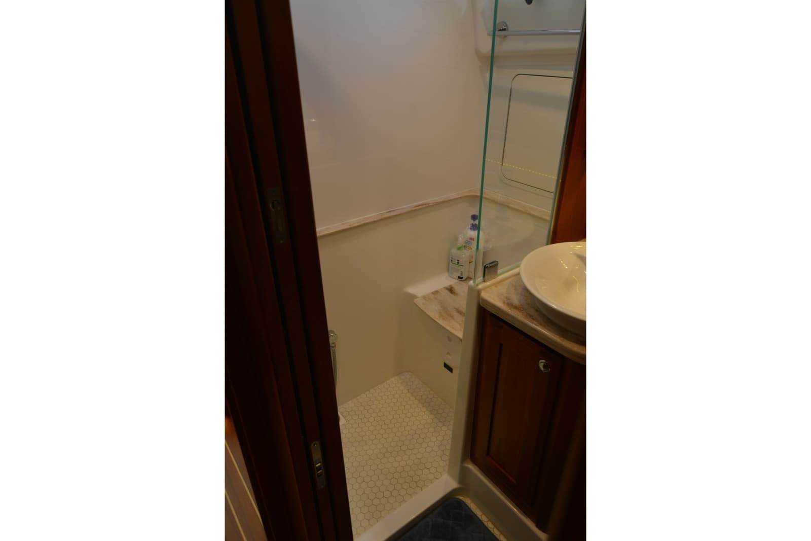 2019 Sabre 45 Salon Express