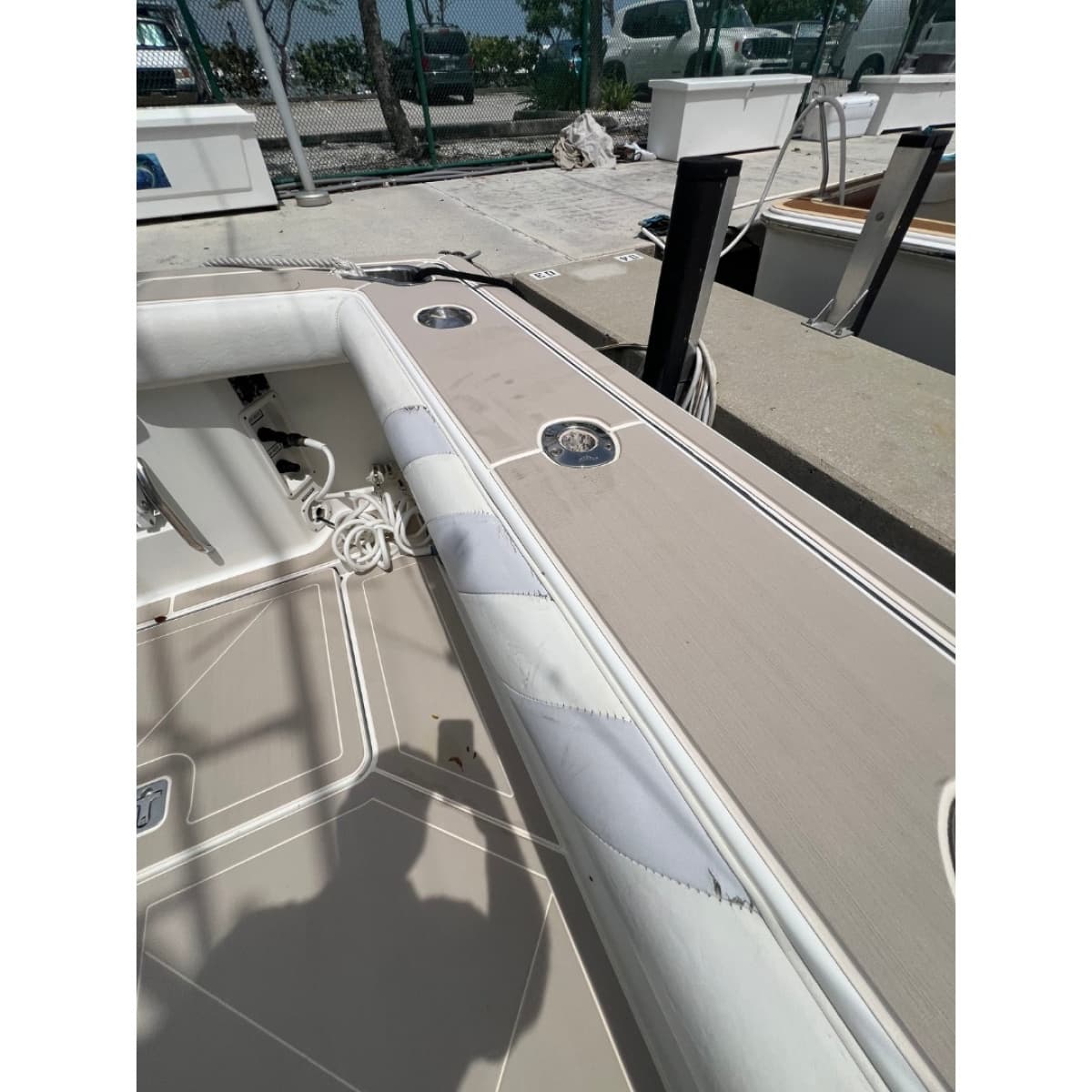 2006 Tiara Yachts 42 Express
