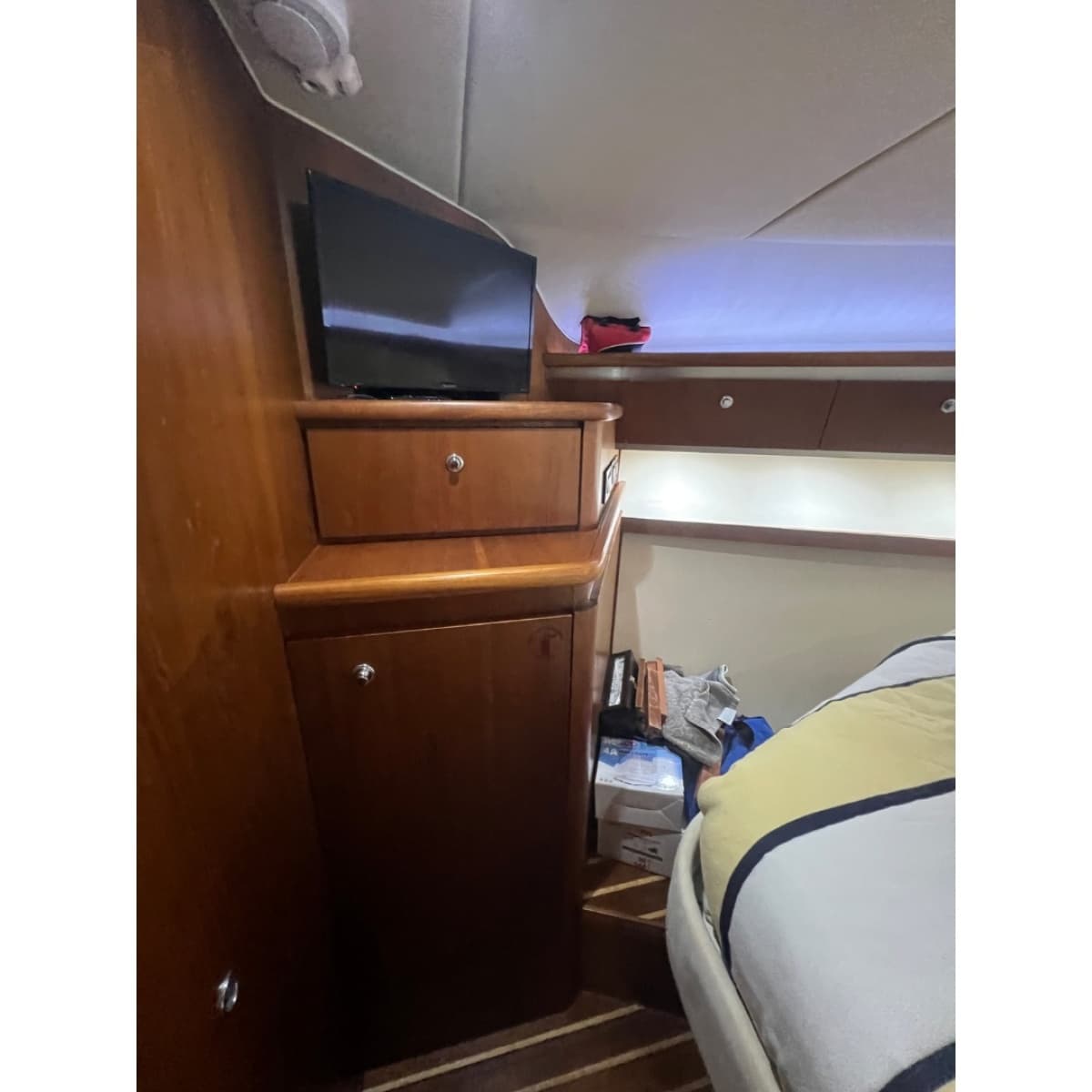 2006 Tiara Yachts 42 Express