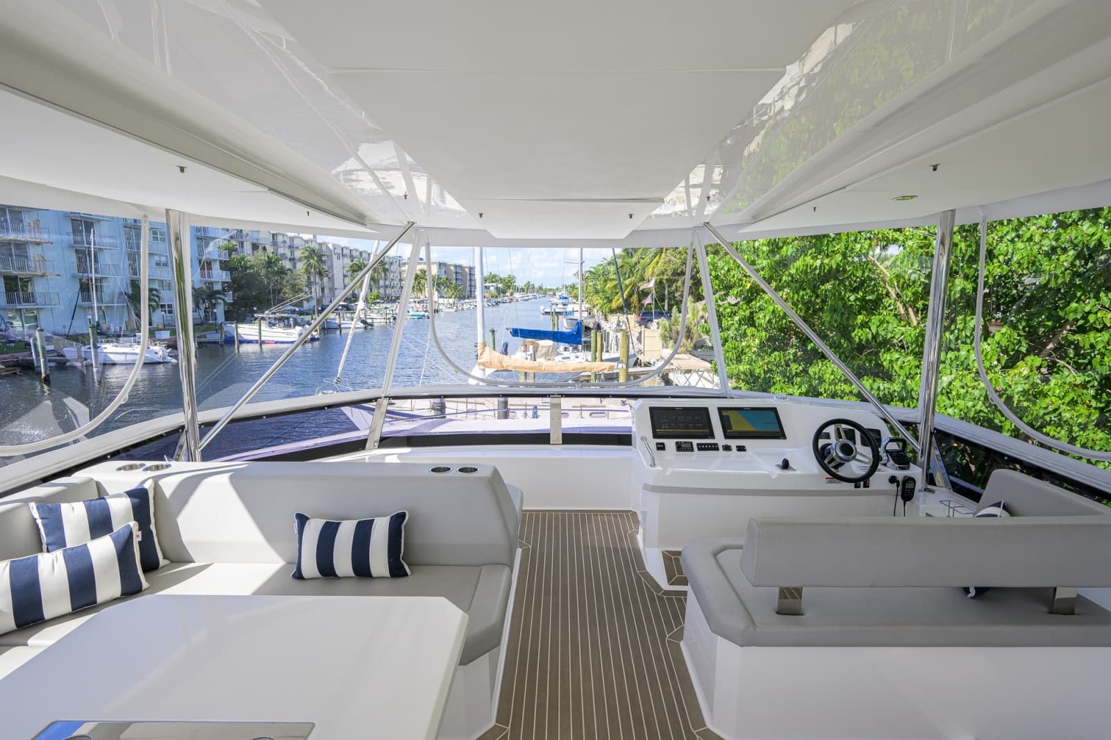 Flybridge