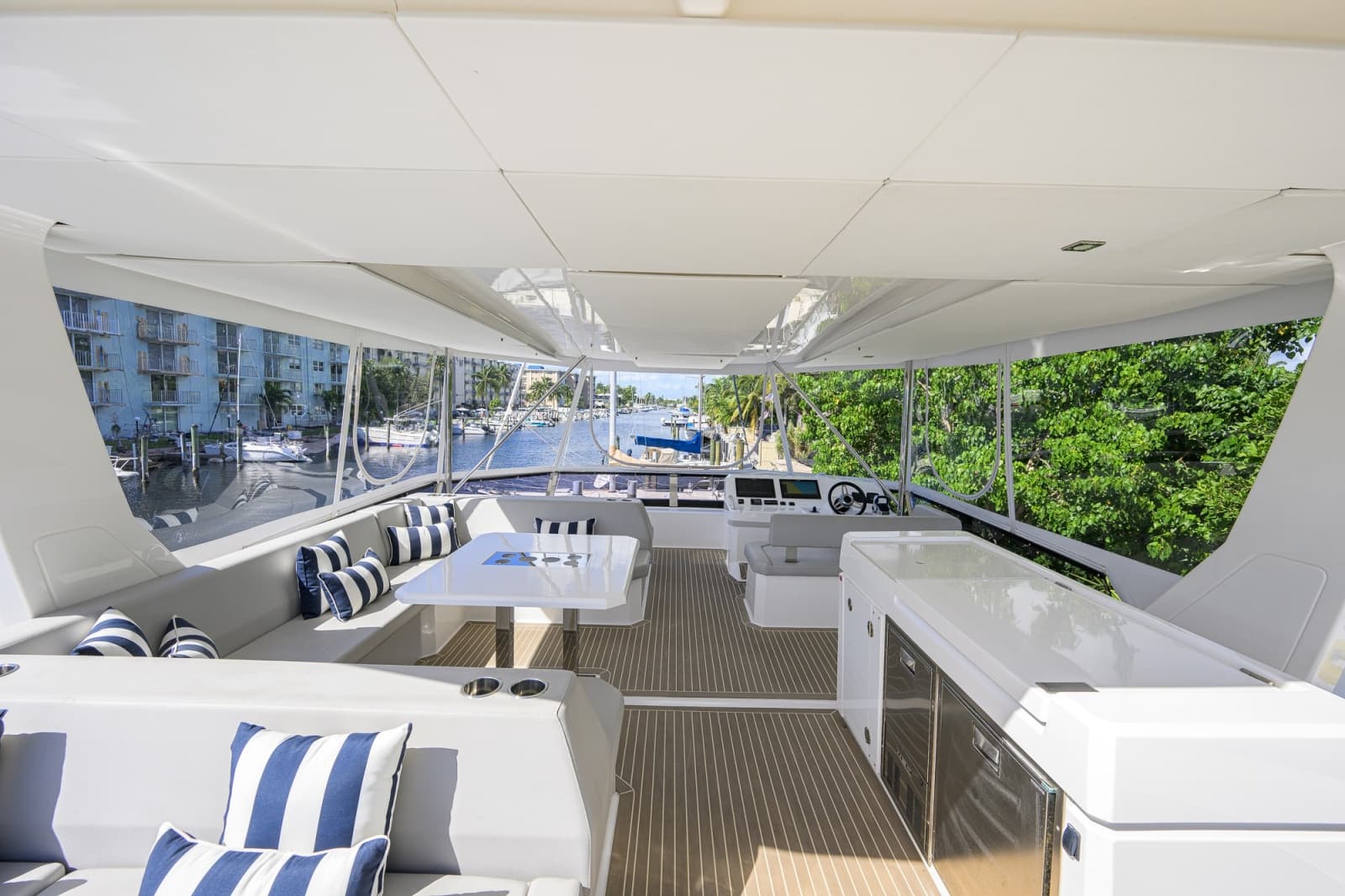 Flybridge