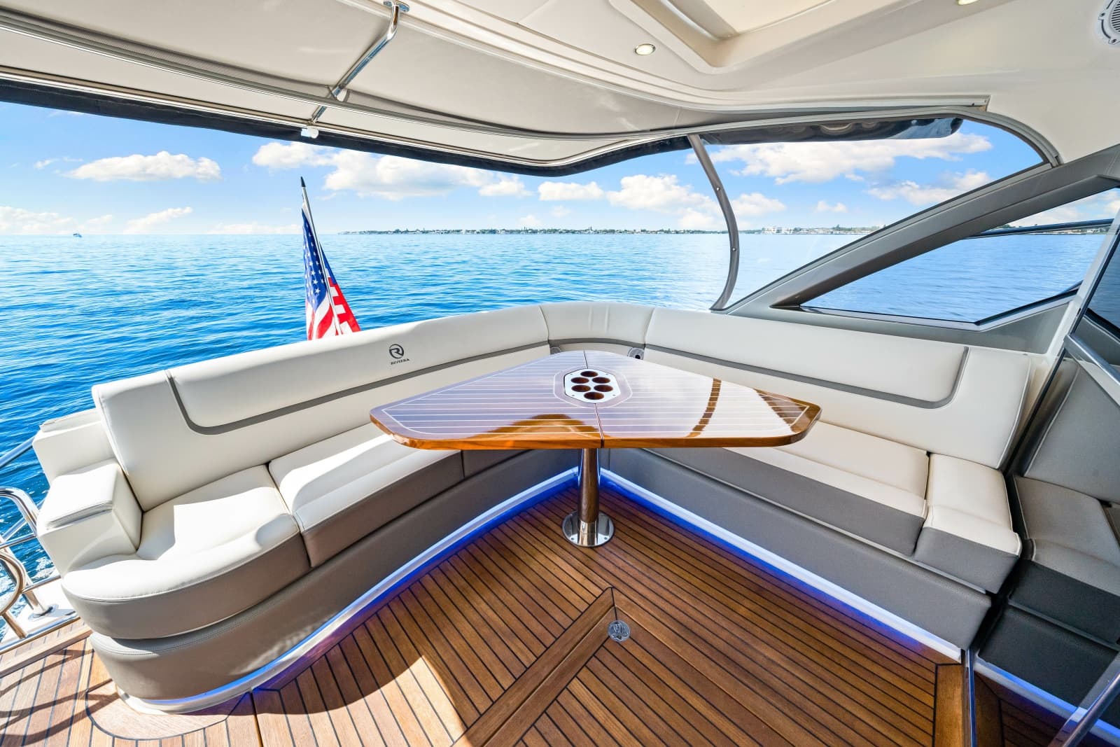 2024 Riviera 