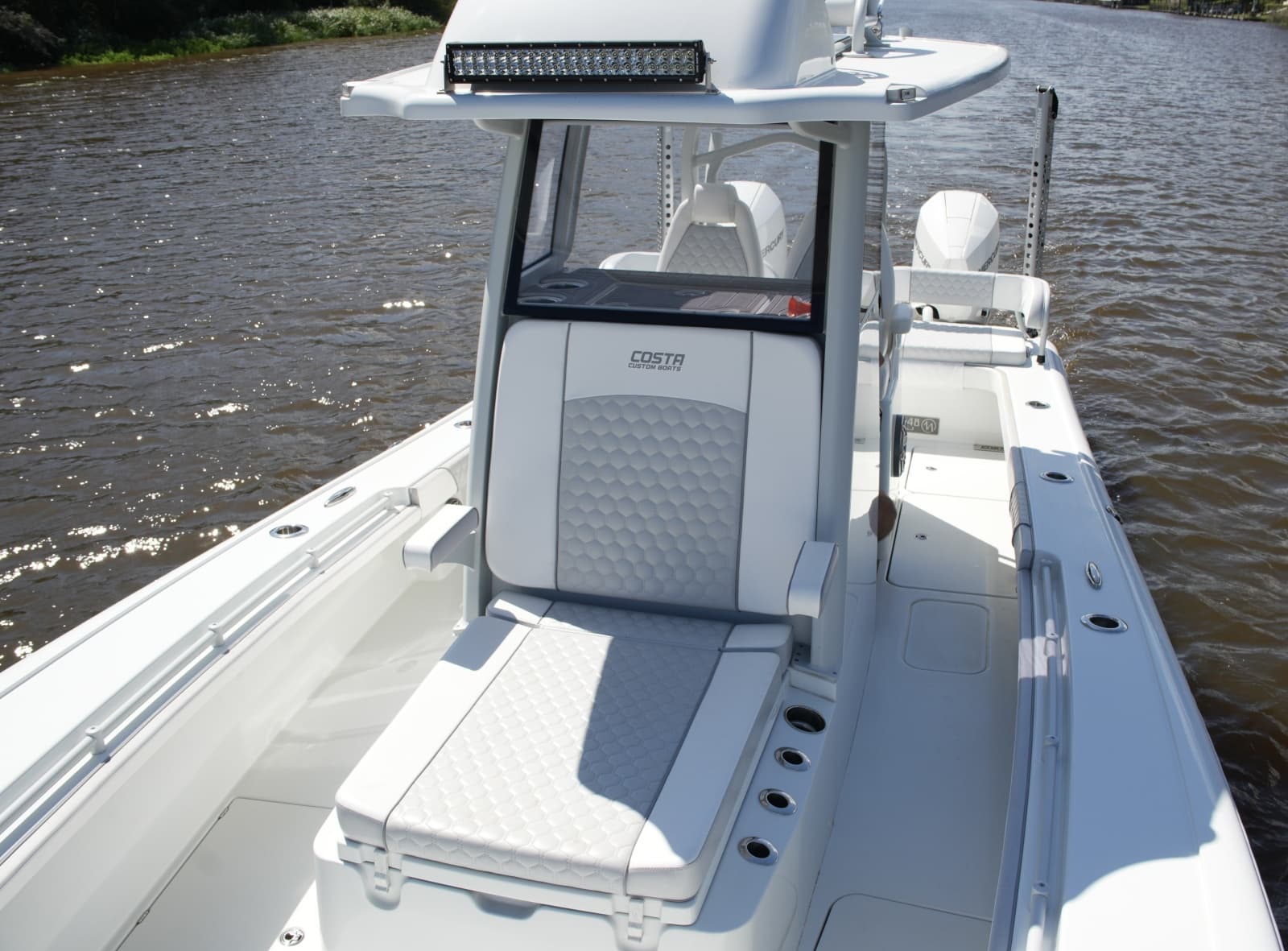 2024 Costa Custom 264 HC