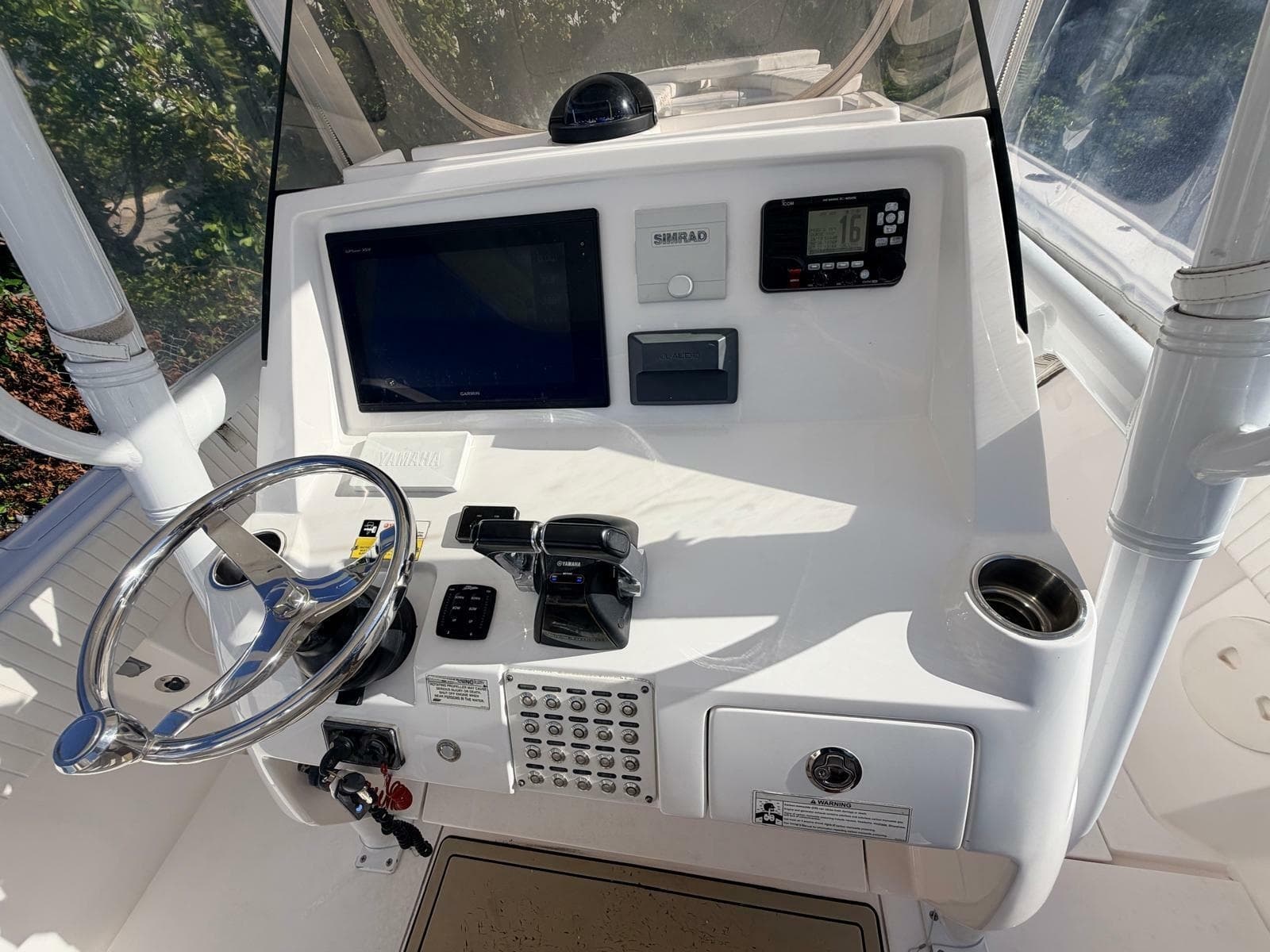 2017 Intrepid 327 Center Console for sale in Pompano Beach FL - center console helm with steering wheel, electronics and switches