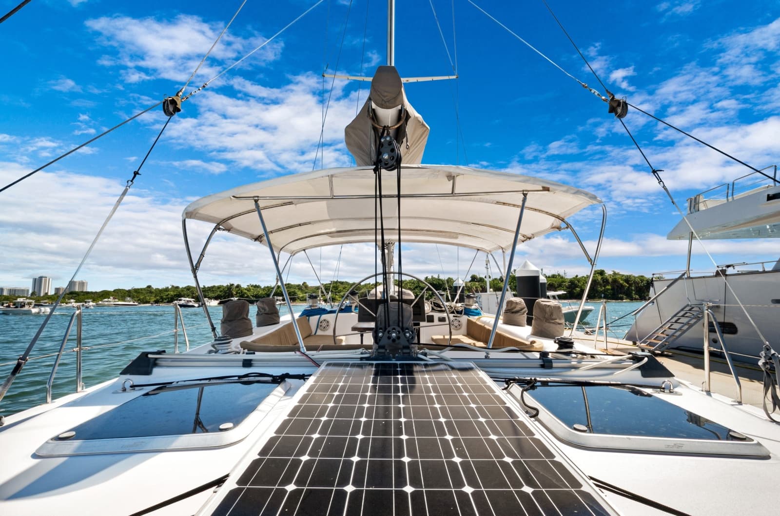 1991 Southern Wind 72