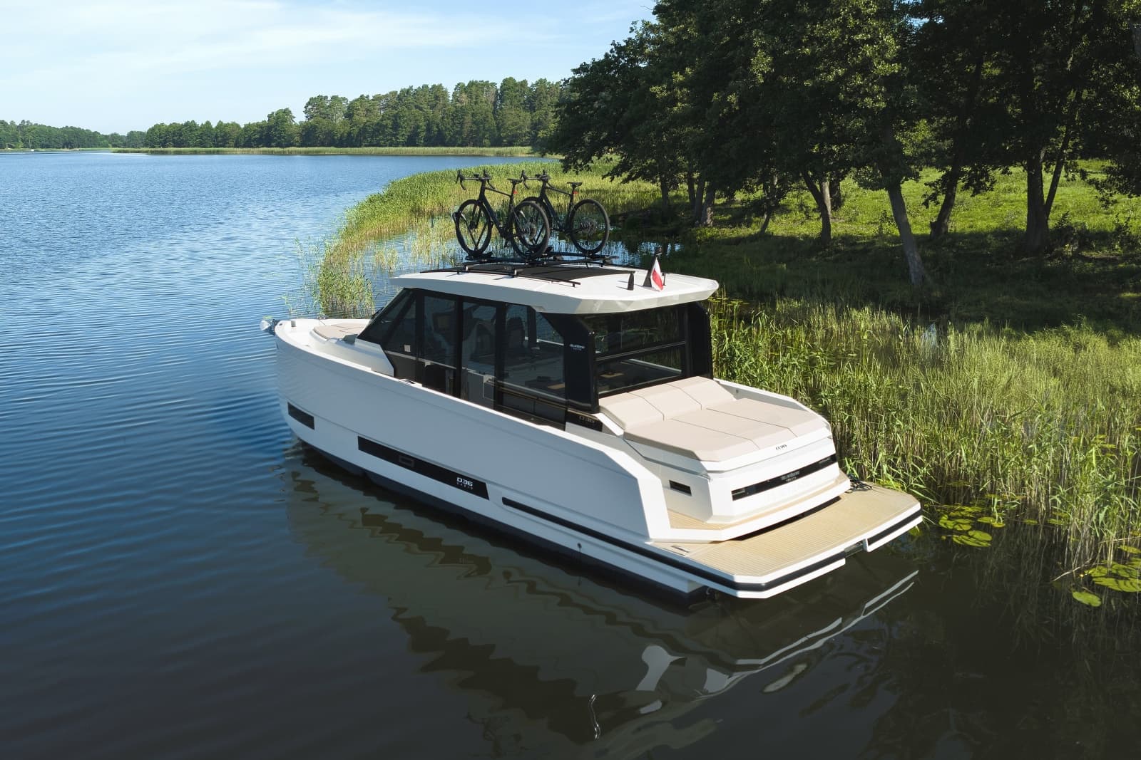 2027 De Antonio D36 Cabin