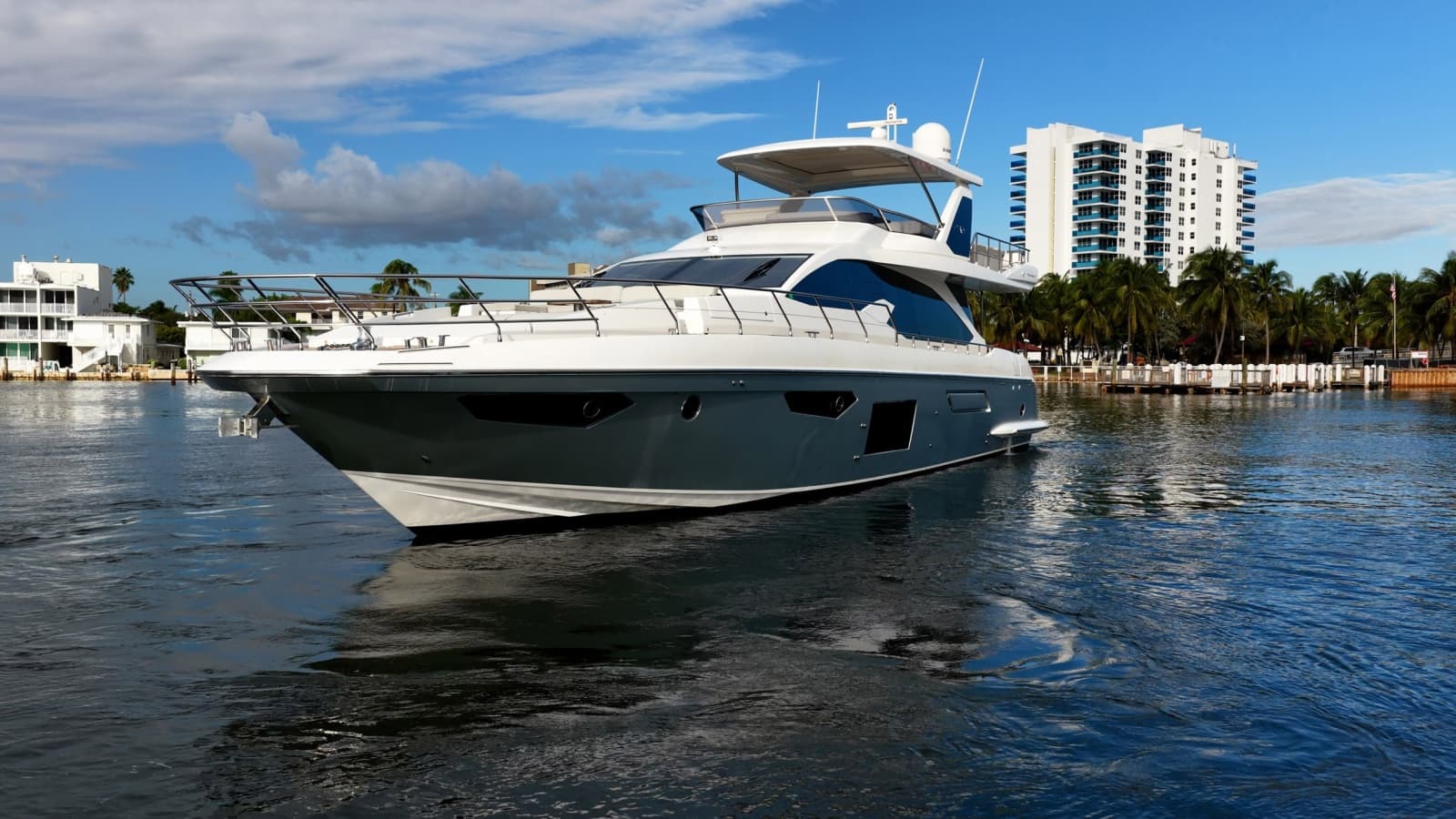 2020 Azimut Fly 72