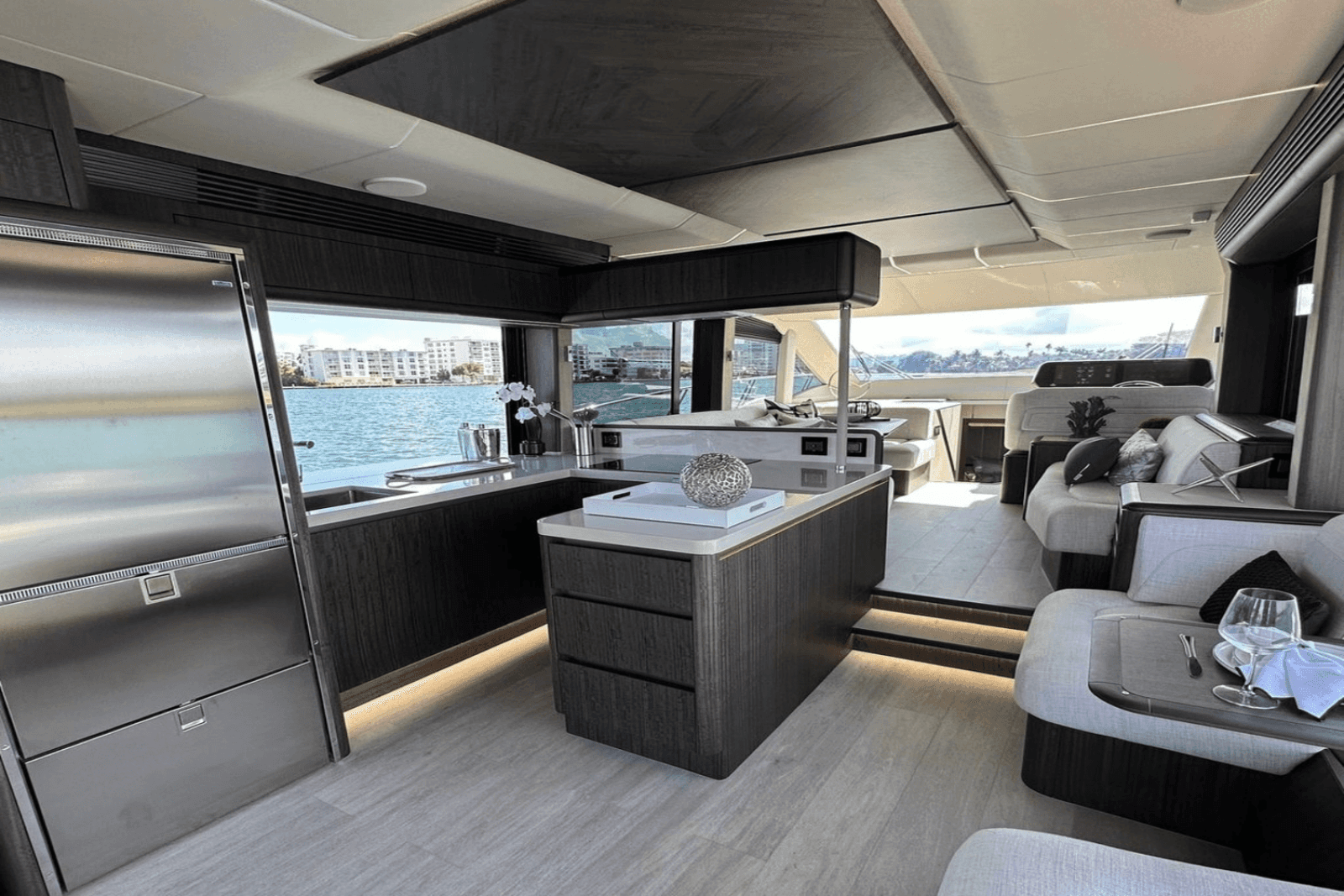 2024 Galeon 560 FLY