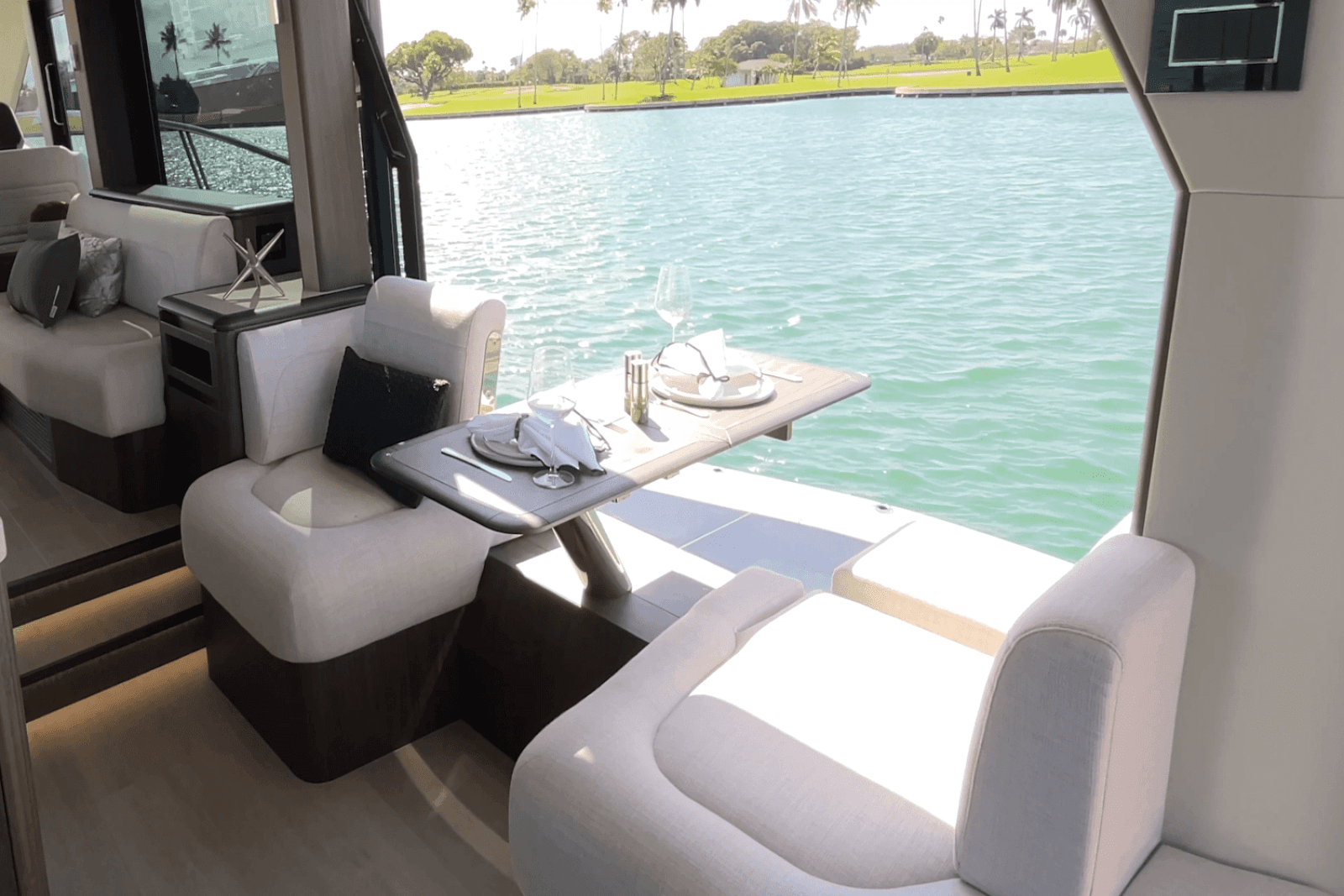 2024 Galeon 560 FLY