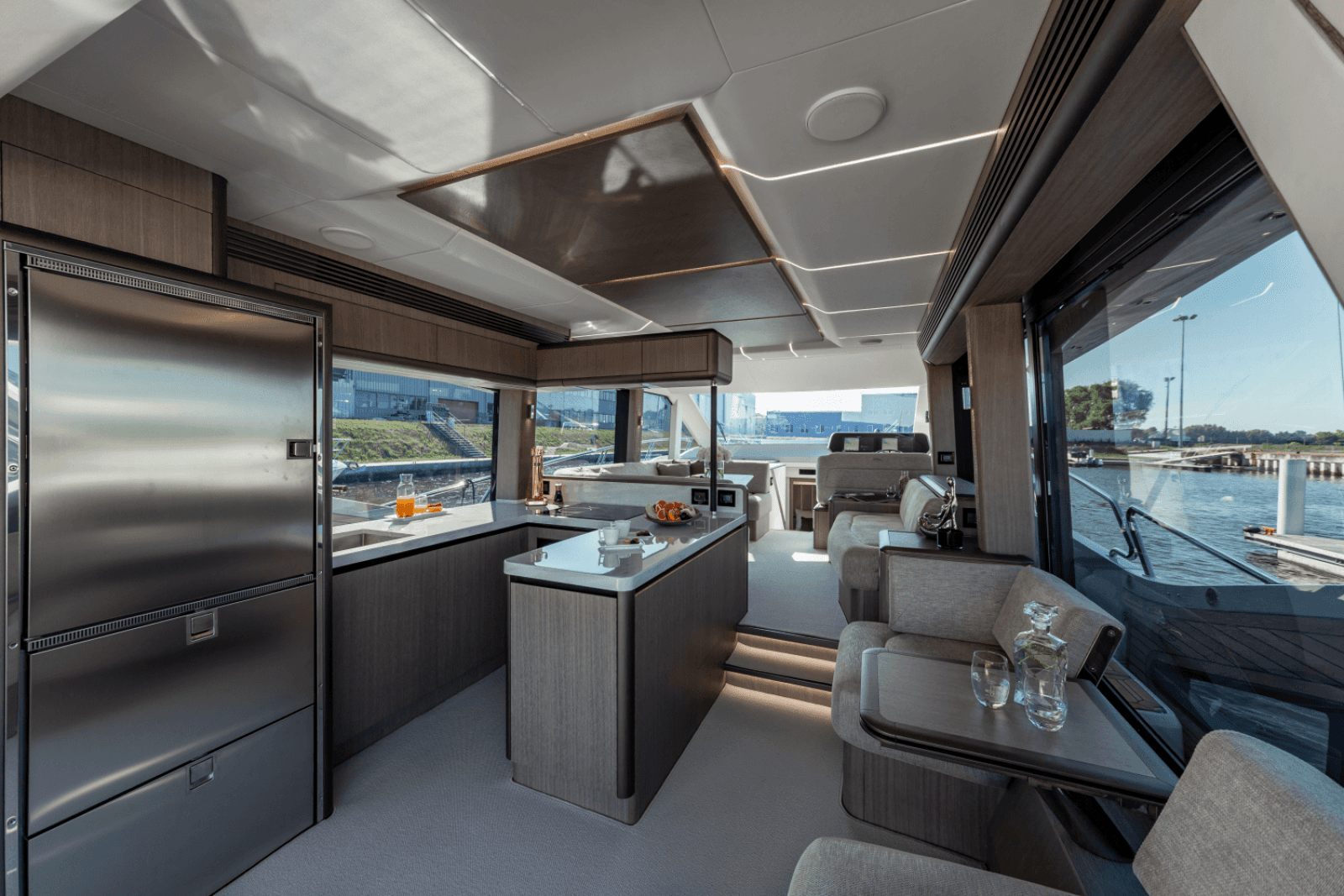 2024 Galeon 560 FLY
