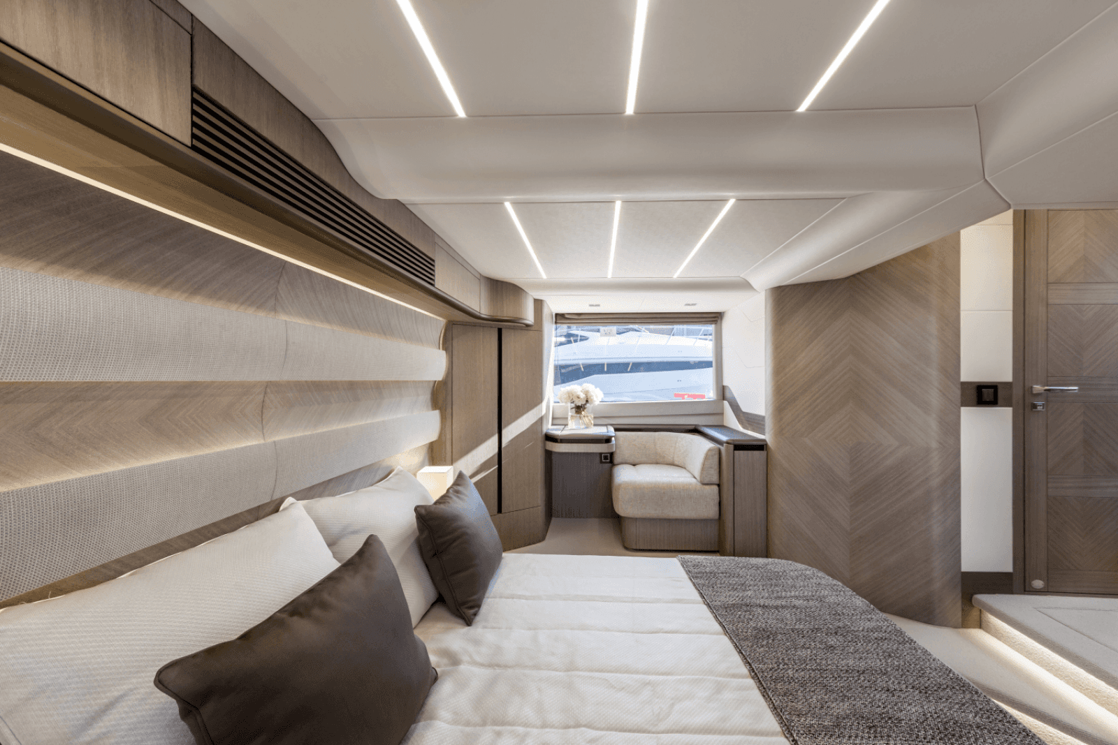2024 Galeon 560 FLY