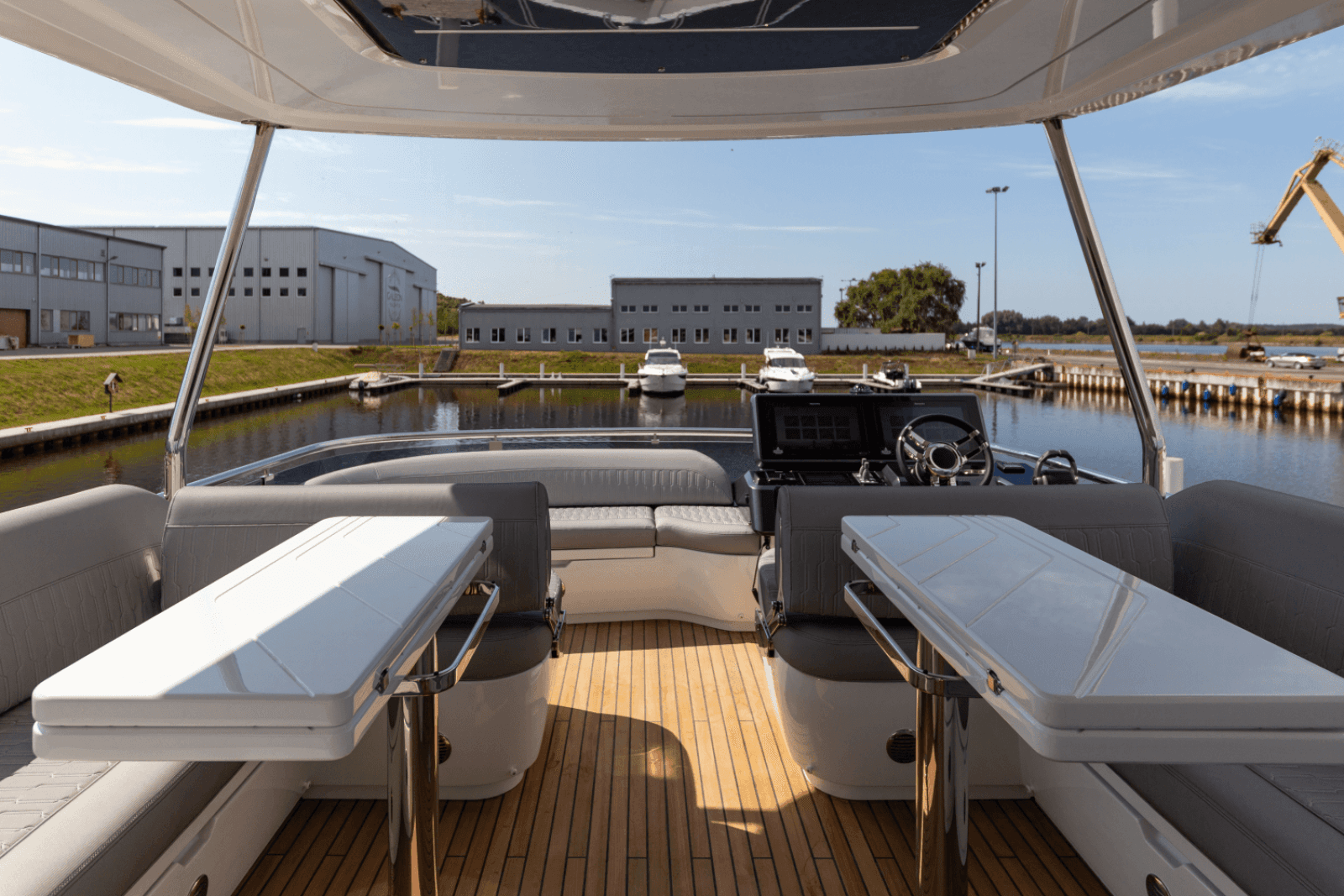 2024 Galeon 560 FLY
