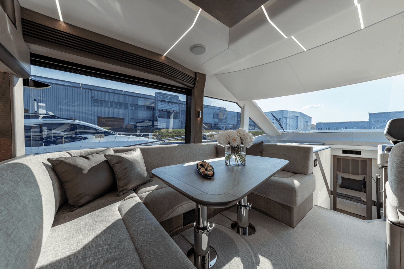 2024 Galeon 560 FLY
